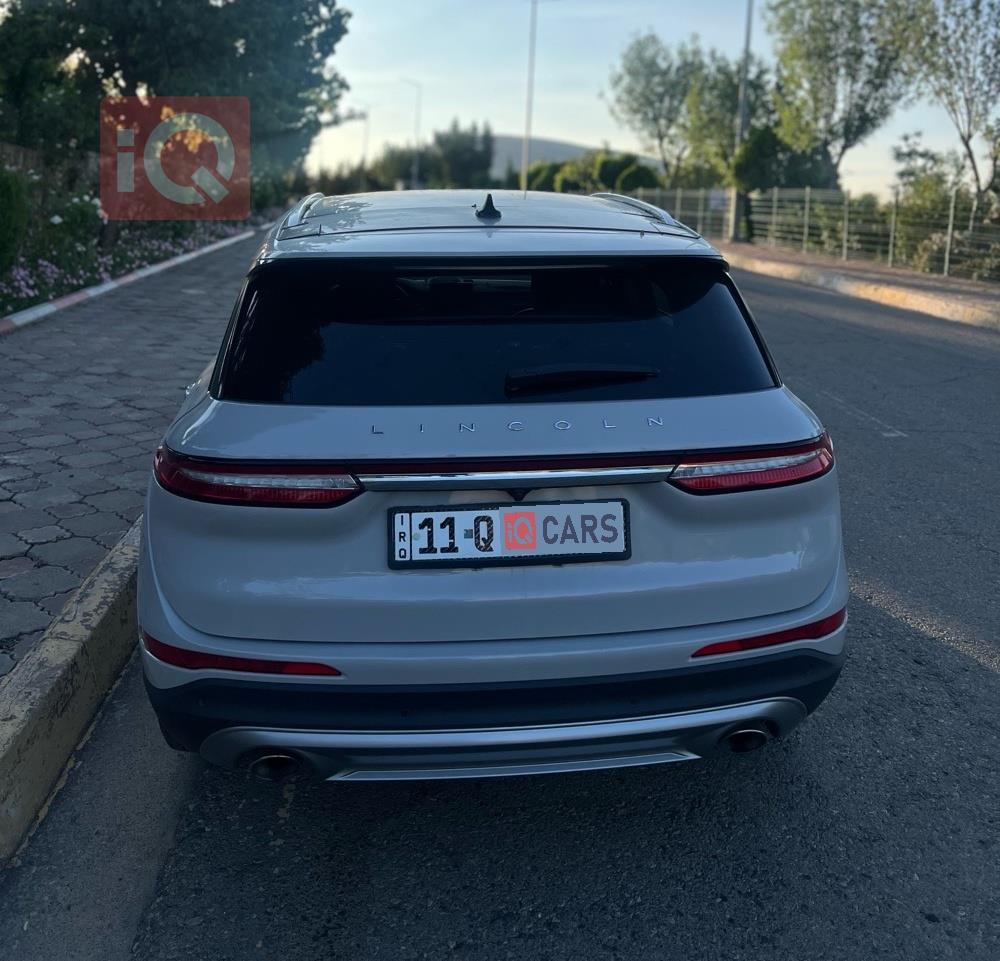 لینکۆڵن کۆرسەر